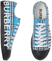 Burberry Sneaker 'Logo Print Nyaman - Biru Tua' 80394991 Lookbook Burberry Sneaker 'Logo Print Nyaman - Biru Tua' 80394991