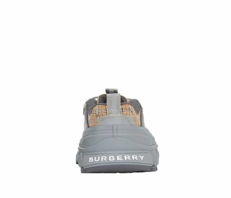 Burberry Arthur Abu Beige Kotak-kotak 8043864 Details for Burberry Arthur Abu Beige Kotak-kotak 8043864