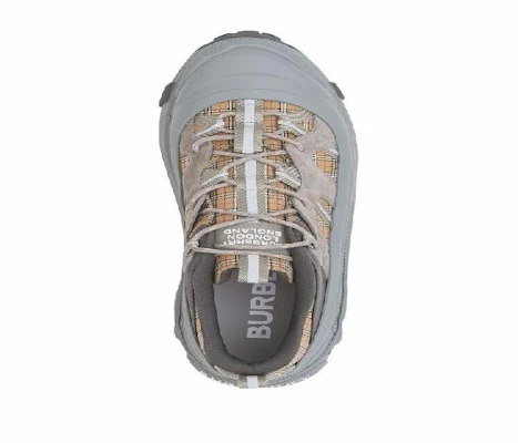 Burberry Arthur Abu Beige Kotak-kotak 8043864 Sizing Burberry Arthur Abu Beige Kotak-kotak 8043864