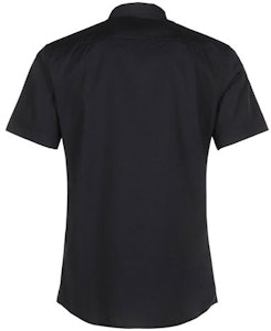 버버리 솔리드 블랙 반소매 버튼다운 셔츠 8032310 Lookbook 버버리 솔리드 블랙 반소매 버튼다운 셔츠 8032310