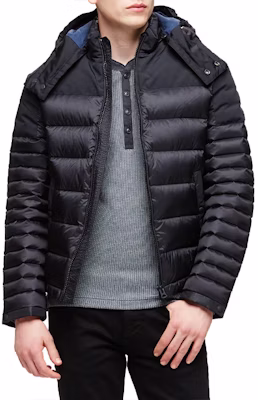 Burberry Jaket Tebal Hoodie Warna Solid Hitam. 39741491 Details for Burberry Jaket Tebal Hoodie Warna Solid Hitam. 39741491