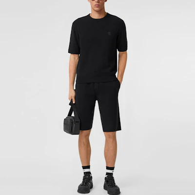 Burberry 純色刺繡Logo休閒短褲 男款 黑色 80393021 Lookbook Burberry 純色刺繡Logo休閒短褲 男款 黑色 80393021