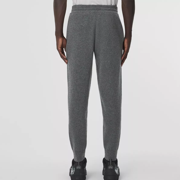 Shop Burberry Seluar Jogger Logo Huruf Arang Kelabu Gelap 80507681