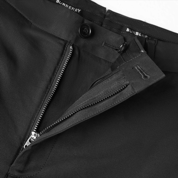 Sizing Burberry Solid Navy Blue Casual Trousers 80176271