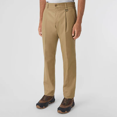 Burberry Celana Panjang Santai Lurus Coklat Walnut Pleated Mid-Rise. 80488791 Shop Burberry Celana Panjang Santai Lurus Coklat Walnut Pleated Mid-Rise. 80488791