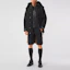 Lookbook Burberry SS21 Jaket Hitam Nylon dengan Hood Boleh Tanggal Check. 80381891
