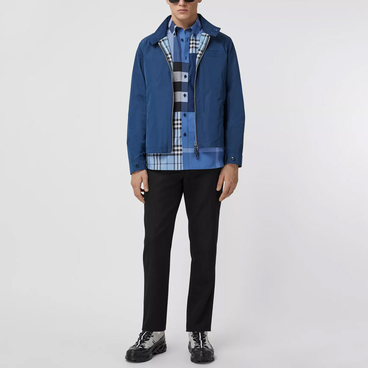 Burberry SS21 Harrington Jacket with Logo Patch in Navy Check. 80385771 圖 4