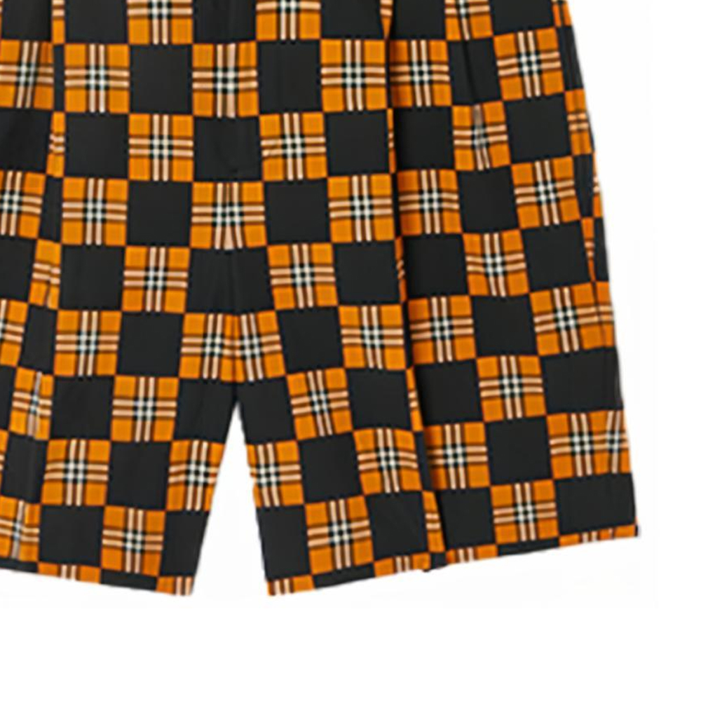 Sizing 버버리 SS21 미드라이즈 체크 프린트 루즈핏 숏츠 딥 오렌지. 80425891