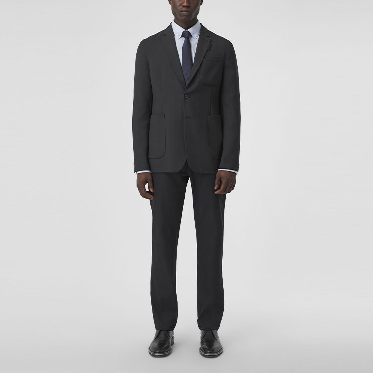 Lookbook Burberry SS21 Slim-Fit Double-Faced Wool Blazer in Navy Blue. 80422951