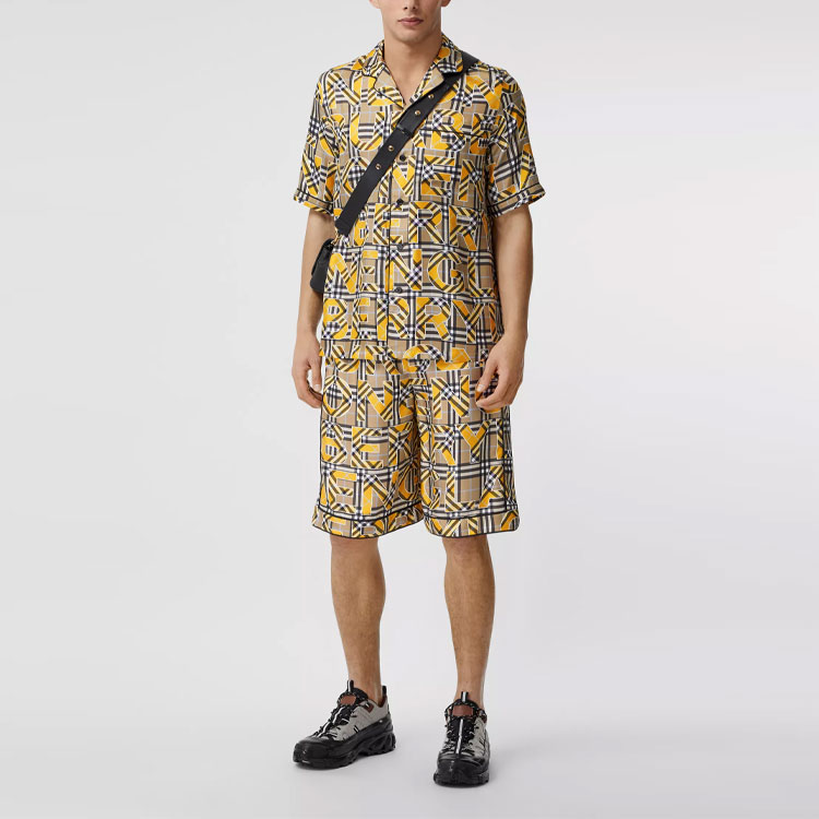 Burberry SS21 Vintage Check Logo Print Twill Shorts in Light Ochre. 80391191 圖 3