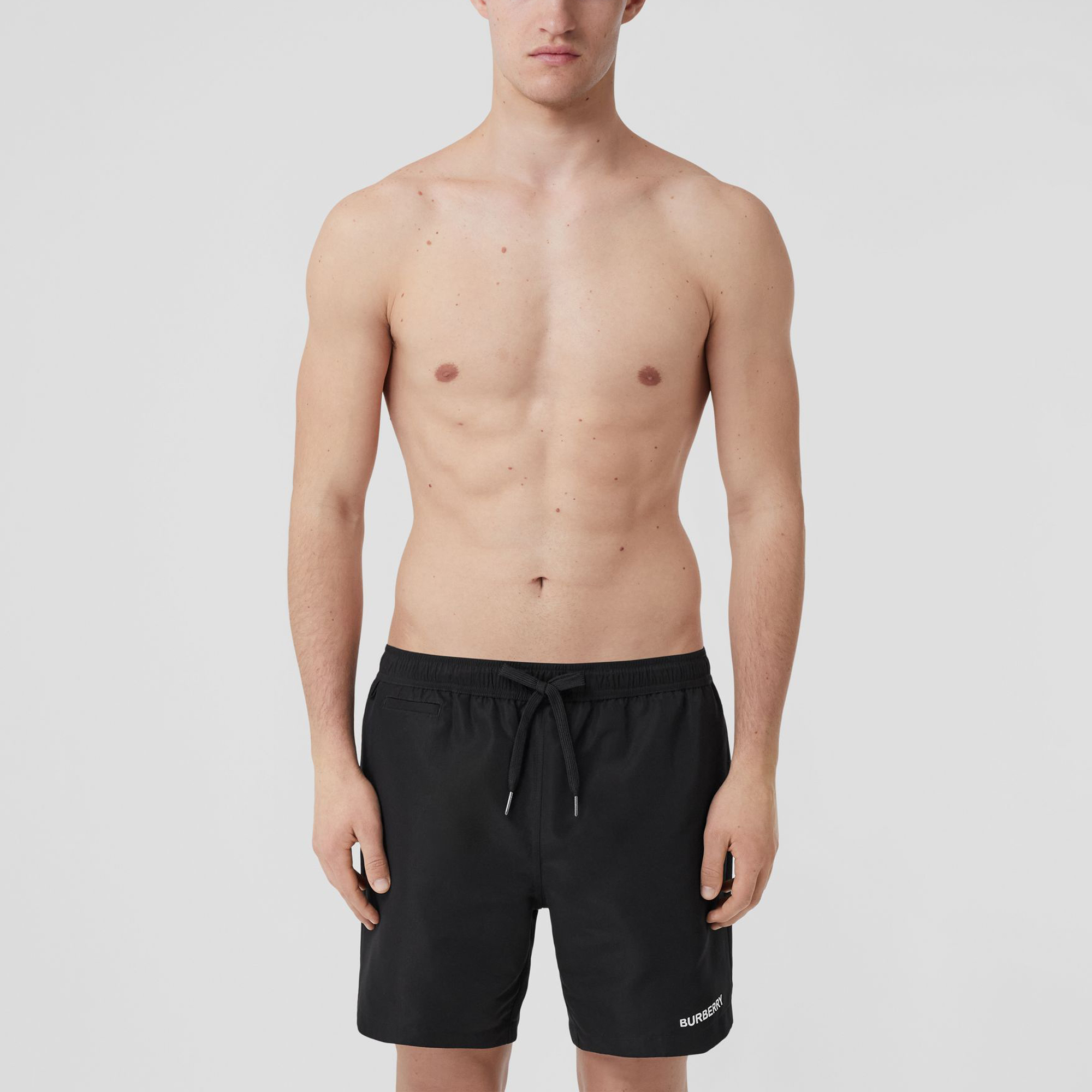 Burberry SS22  Black Casual Shorts with Logo Design. 80556711 圖 3