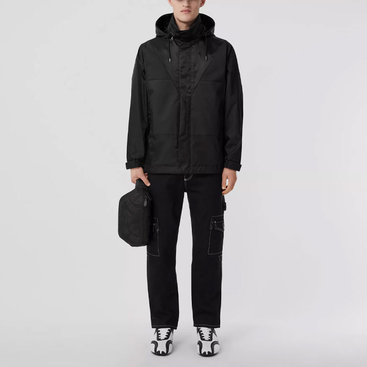 Burberry SS22  Black Nylon Geometric Panel Hooded Jacket. 80477701 圖 3