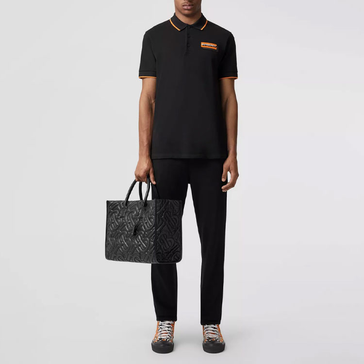 Burberry SS22  Black Short Sleeve Polo Shirt with Logo Patch & Contrast Trim 80572801 圖 3