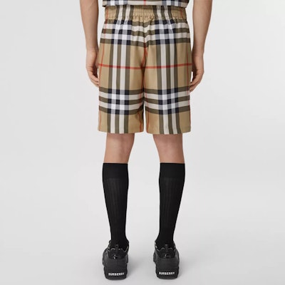 Burberry SS22 經典格紋真絲中長褲 - 復刻米色 80512811 Shop Burberry SS22 經典格紋真絲中長褲 - 復刻米色 80512811