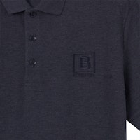 Burberry SS22 Baju Polo Kapas dengan Cetakan Logo Warna Kelabu Gelap. 80530271 Sizing Burberry SS22 Baju Polo Kapas dengan Cetakan Logo Warna Kelabu Gelap. 80530271