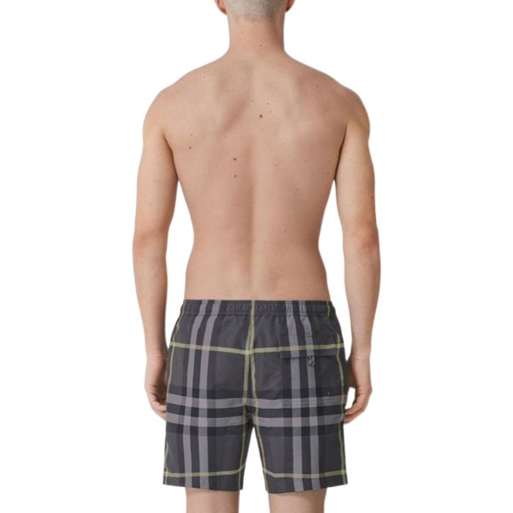 Lookbook Burberry SS22 Check Print Drawstring Mid-Rise Casual Shorts Men Seal Gray 80510791