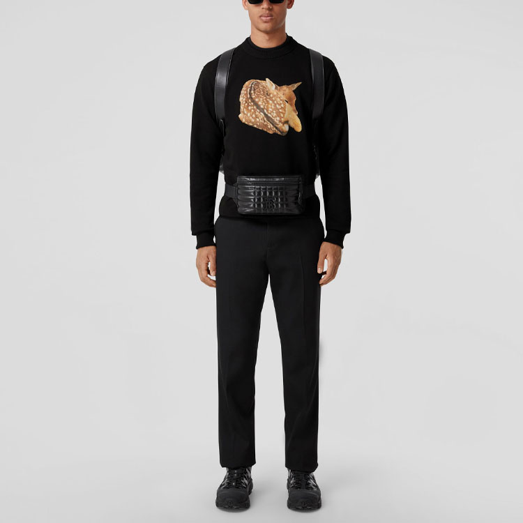 Shop Burberry 2022春夏梅花鹿圖案黑色圓領休閒衛衣 正常版型 80563131