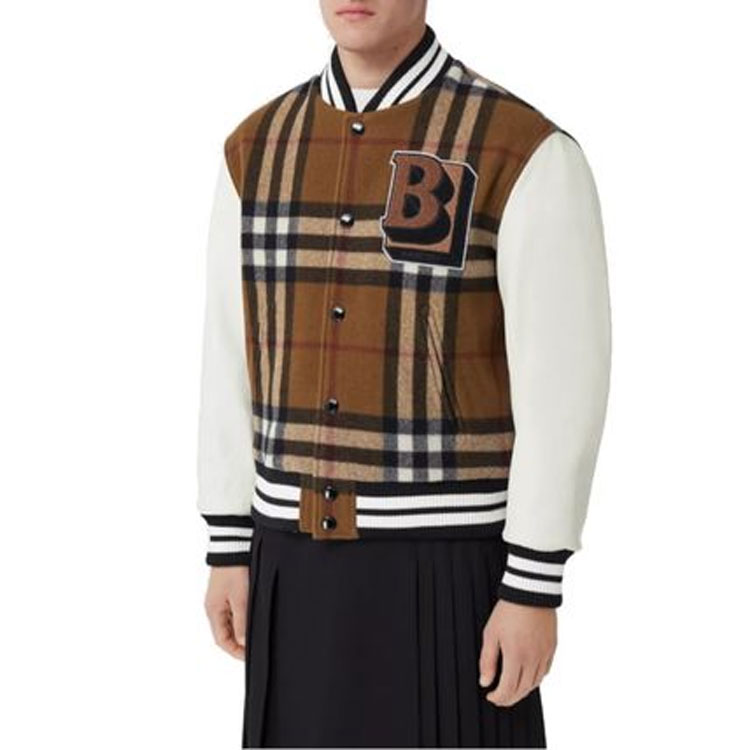 Shop Chaqueta Burberry SS22 Logo Cuadros Manga Larga Marrón Exterior. 80486911