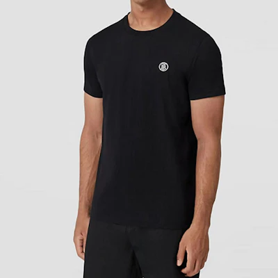 Burberry SS22 Monogram Baju-T Lengan Pendek Kapas Hitam 80529651 Purchase Burberry SS22 Monogram Baju-T Lengan Pendek Kapas Hitam 80529651