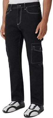 Burberry SS22 Straight Leg Contrast Stitch Jeans Black 80492961 Purchase Burberry SS22 Straight Leg Contrast Stitch Jeans Black 80492961