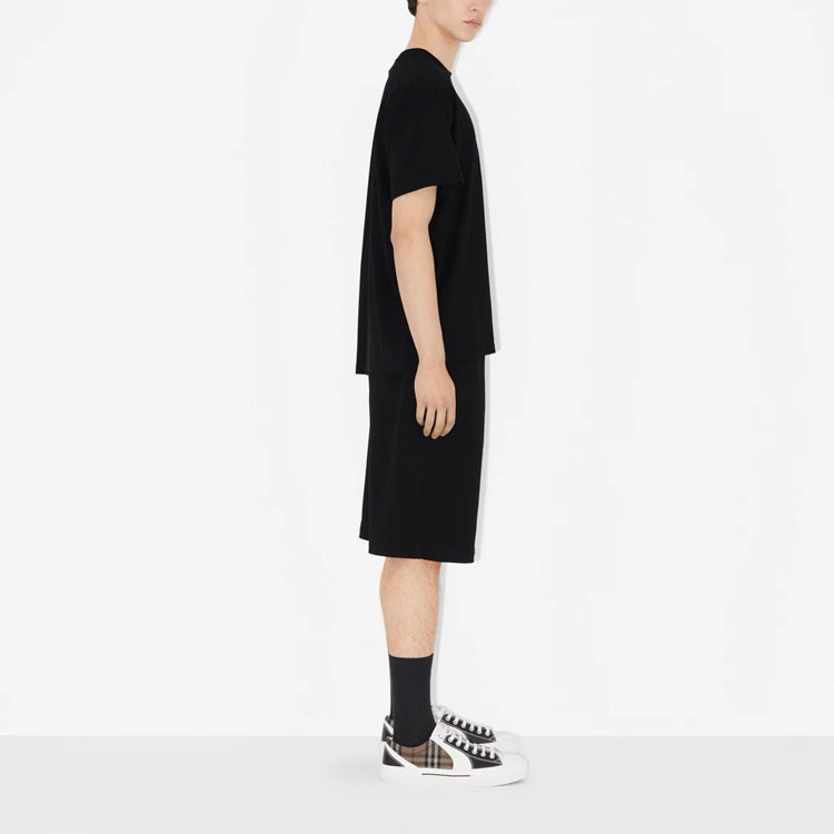 Burberry SS23  Black Crewneck T-Shirt with Horse Logo Print. 80697621 圖 5