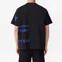 Purchase Burberry SS23 Baju T-Shirt Hitam Cetakan Huruf Leher Bulat 80579861