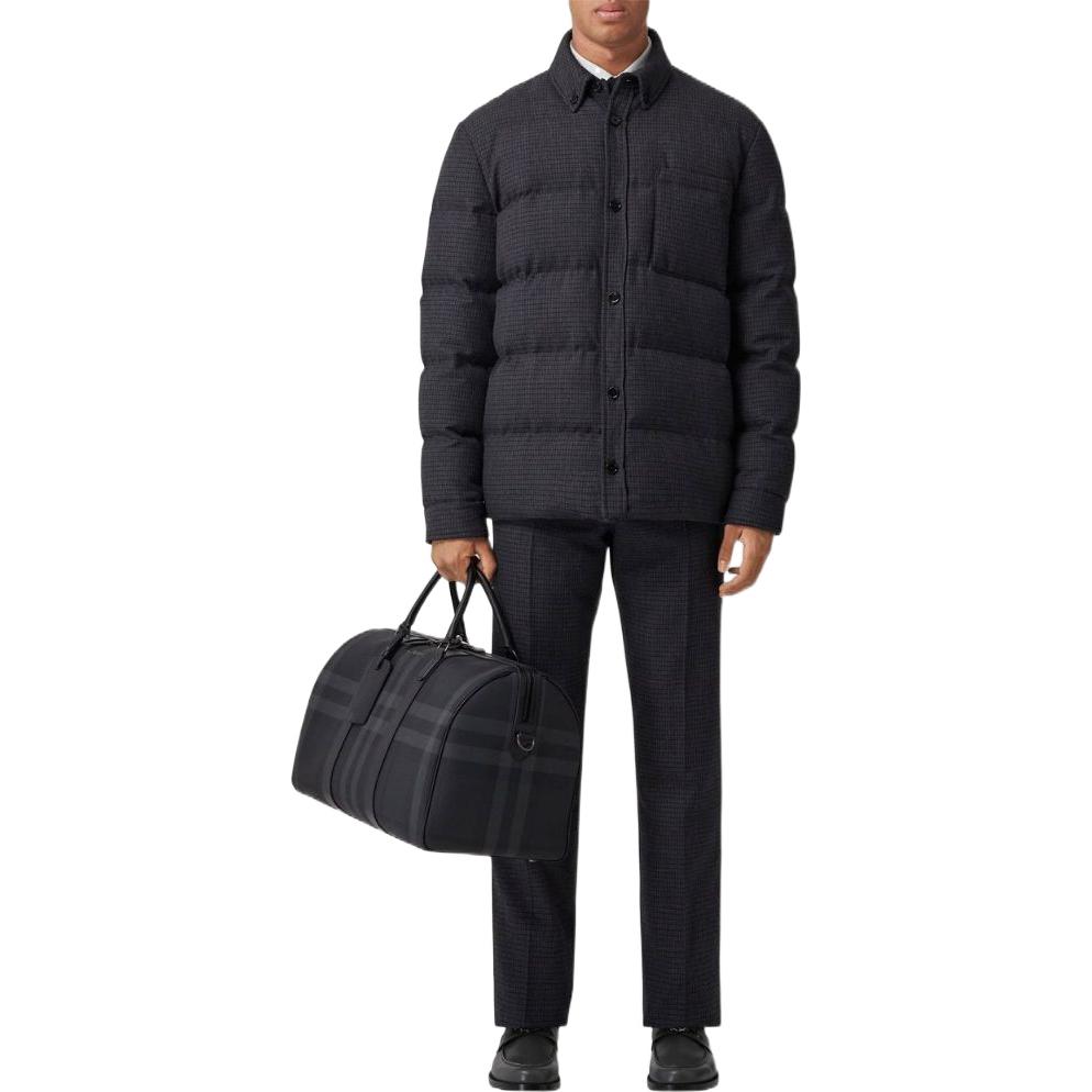 Shop Burberry SS23 Pantalones Negros Rectos Casuales con Detalle Mini Cuadros. 80640971