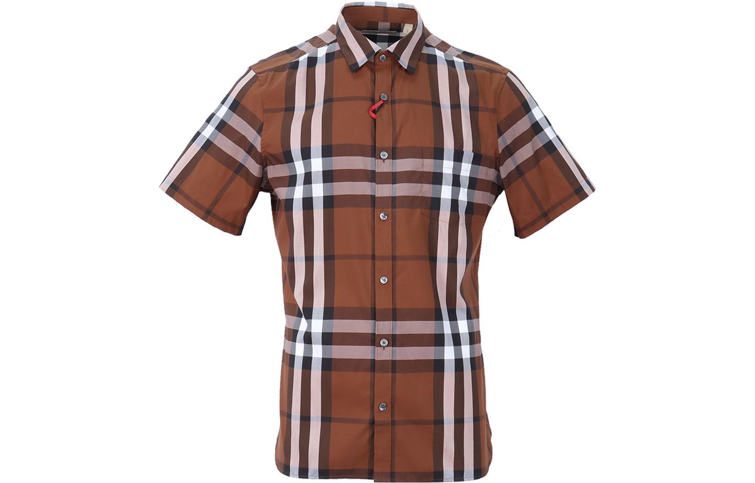 Lookbook Burberry SS23  Brown Checkered Short Sleeve Shirt with Pocket. 80045411
