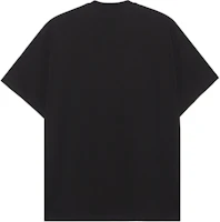 Lookbook Burberry SS23 Camiseta Negra Bordada Caballero Ecuestre de Manga Corta. 80727751
