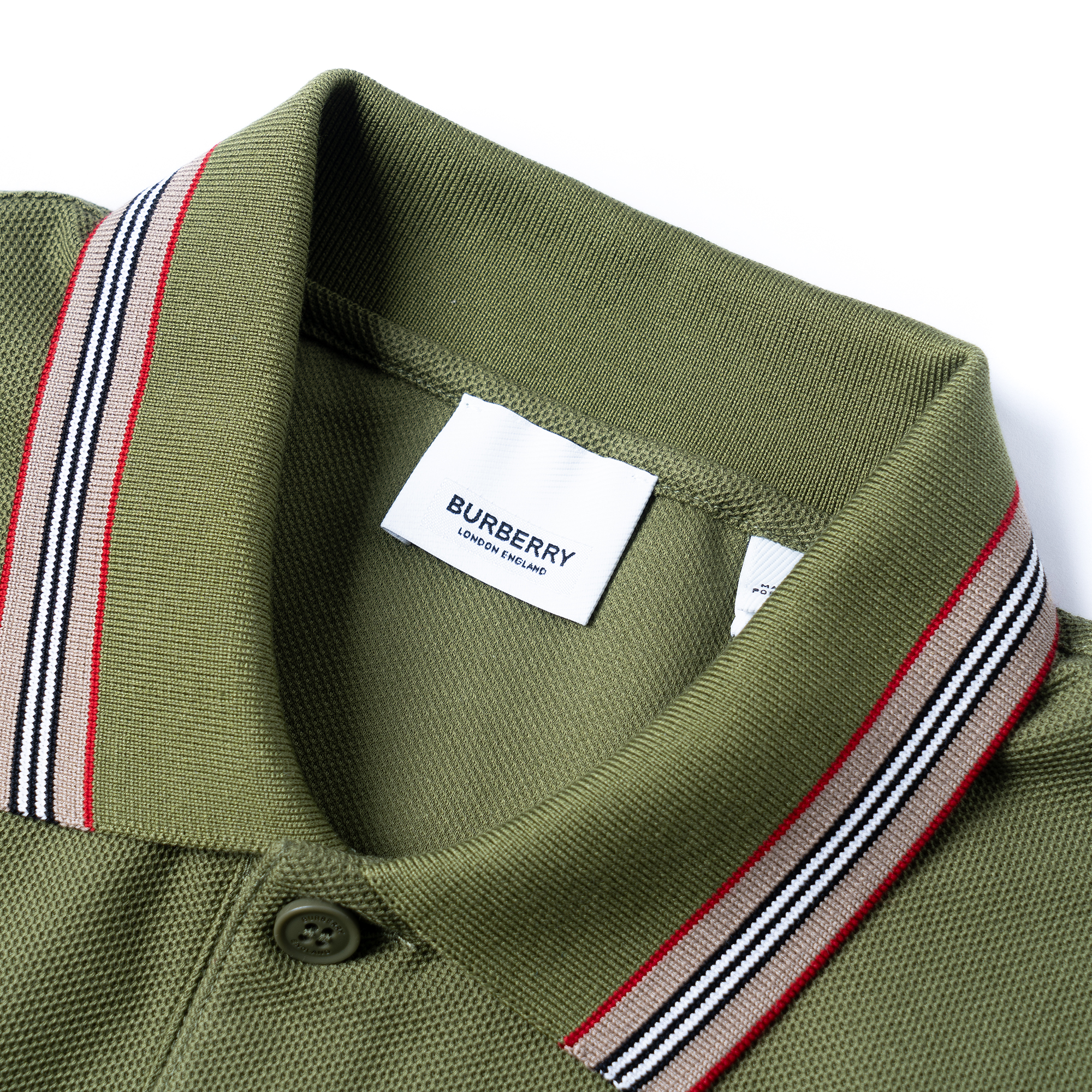 Sizing Burberry SS23  Green Polo Shirt with Iconic Stripe Collar Design. 80642061
