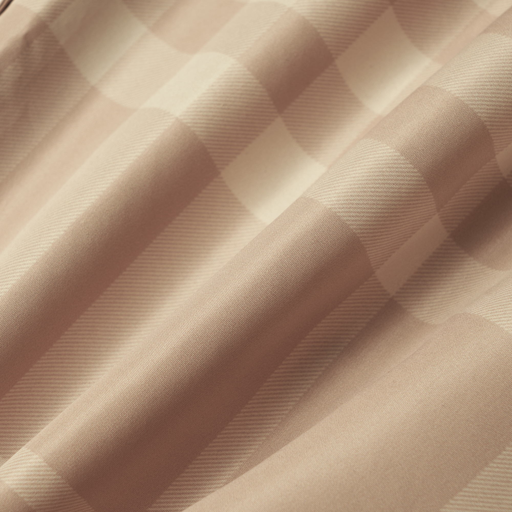 Cheap Burberry SS23 中腰格紋抽繩休閒短褲 米色. 80685551