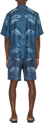 Burberry 2023春夏鲨鱼印花丝绸短裤海军蓝 8071937B5365 Shop Burberry 2023春夏鲨鱼印花丝绸短裤海军蓝 8071937B5365
