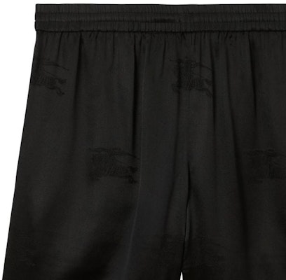 博柏利 SS23 纯色直筒休闲短裤 黑色 80717011 Purchase 博柏利 SS23 纯色直筒休闲短裤 黑色 80717011