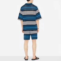 Shop Burberry SS23 條紋網眼休閒短褲 - 深海軍藍 80678861