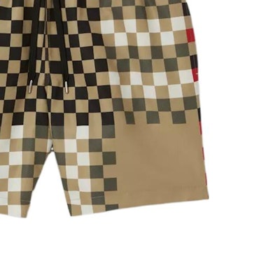 Burberry SS23 Beige Check Print Drawstring Pocket Straight Beach Shorts Men. 80634821 Purchase Burberry SS23 Beige Check Print Drawstring Pocket Straight Beach Shorts Men. 80634821