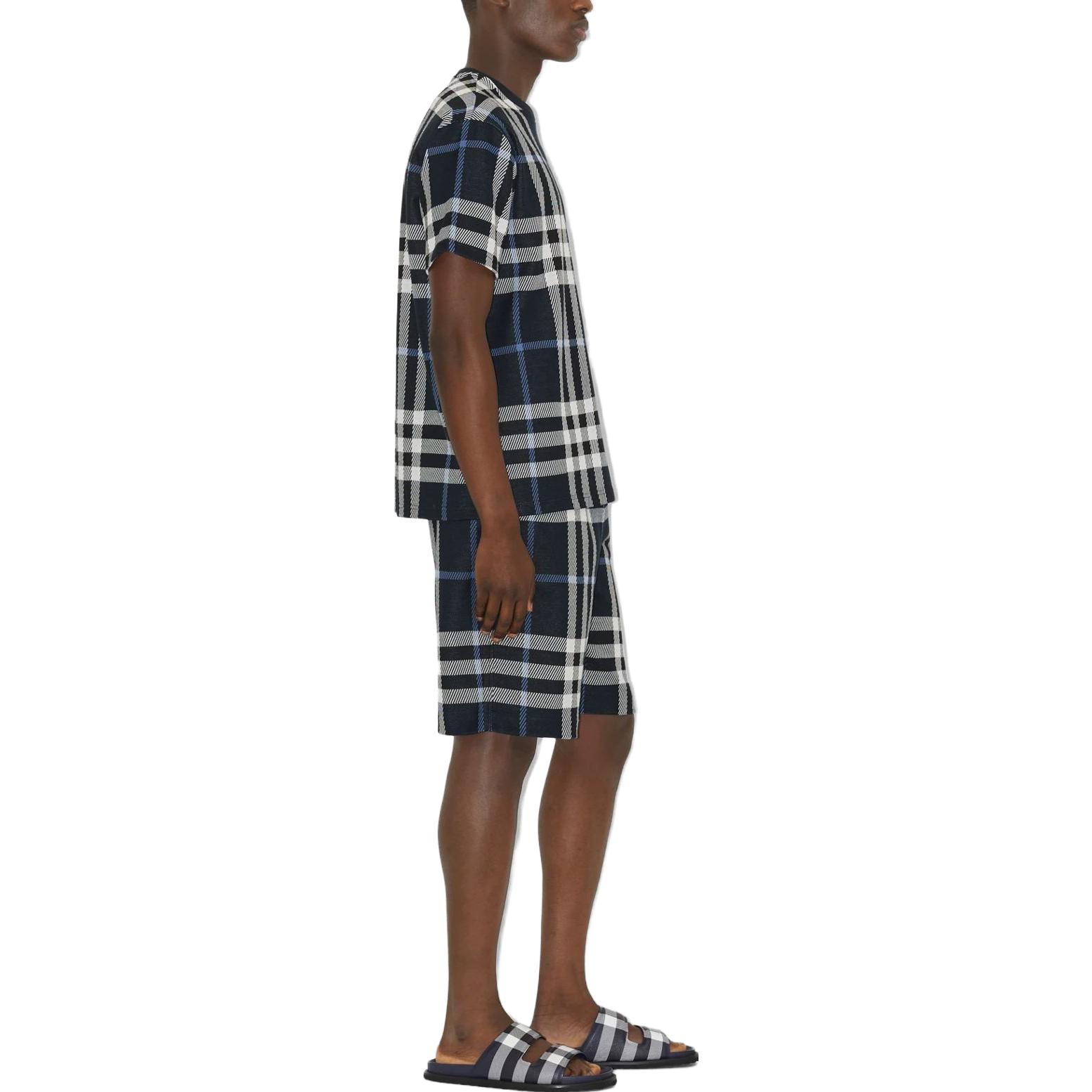 Shop Burberry SS23 Kaos Pria Lengan Pendek Crewneck Motif Kotak Biru Casual 80706681