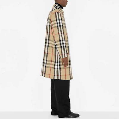 Burberry SS23 Mantel Trench Kotak-Kotak Single-Breasted Beige - Gaya 80647981 Purchase Burberry SS23 Mantel Trench Kotak-Kotak Single-Breasted Beige - Gaya 80647981