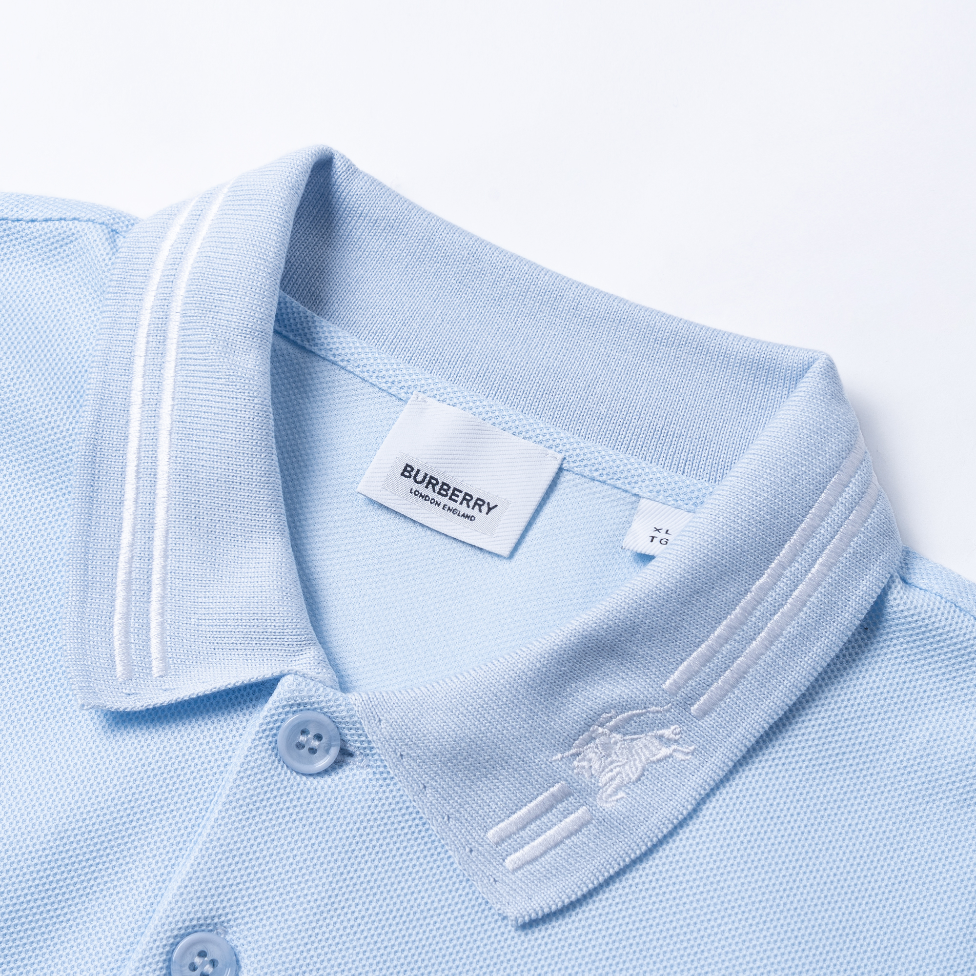 Shop 巴宝莉 SS23 拼色条纹男士浅蓝色polo衫. 80707751