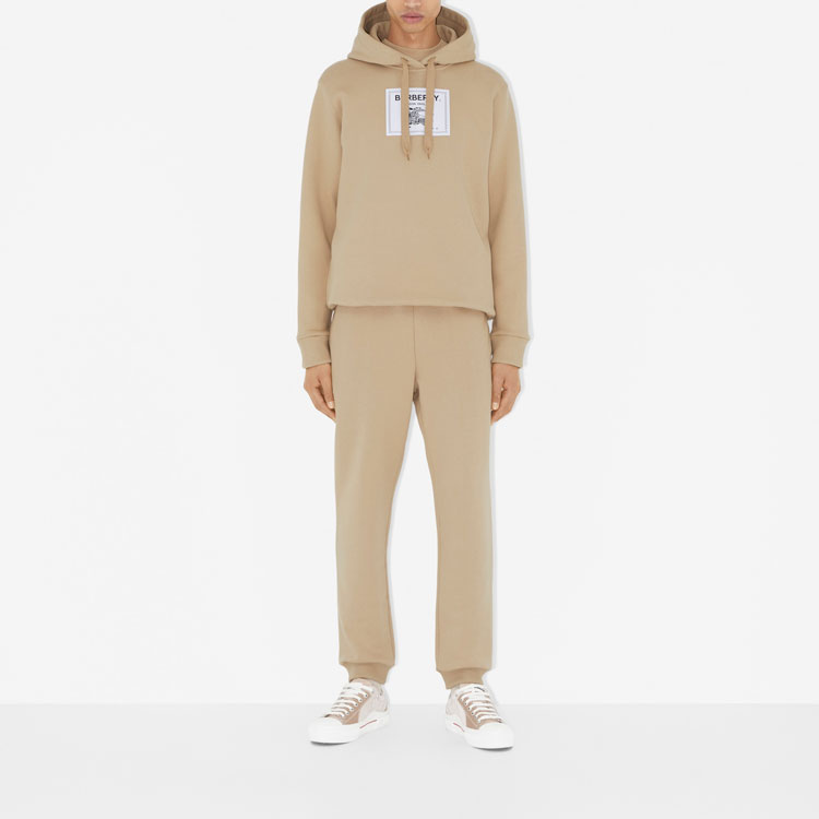 Burberry SS23 Logo Patch Pullover Hoodie  - Khaki Color. 80684641 圖 3
