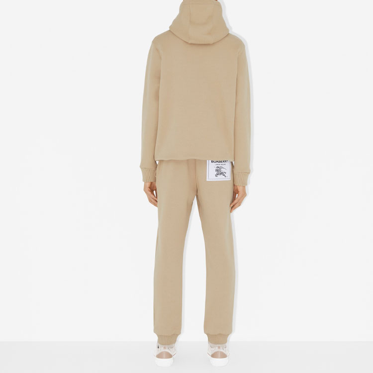 Burberry SS23 Logo Patch Pullover Hoodie  - Khaki Color. 80684641 圖 4