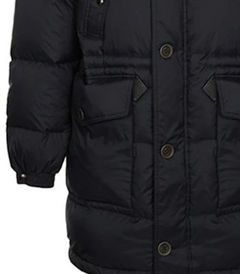Burberry SS23 Jaket Panjang Outdoor Navy Blue Duck Down Hoodie. 39982411 Sizing Burberry SS23 Jaket Panjang Outdoor Navy Blue Duck Down Hoodie. 39982411