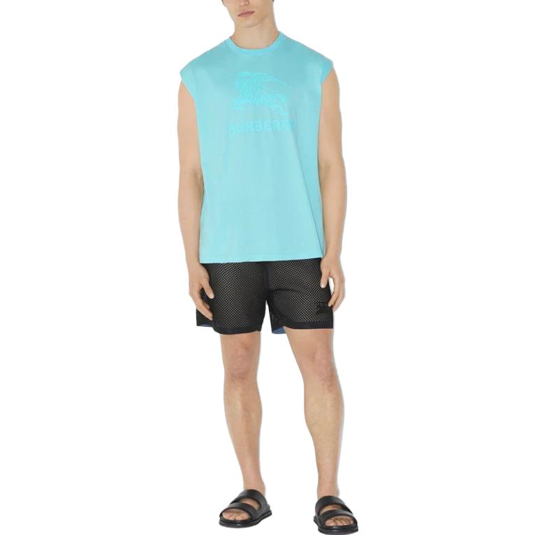 Lookbook Burberry SS23 Rompi Crewneck Motif Pria Biru. 80714411