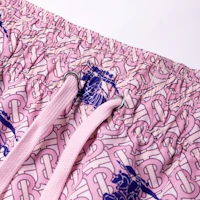 Sizing Shorts de Natación de Hombres Burberry SS23 Rojos con Estampado y Cordón. 80722471