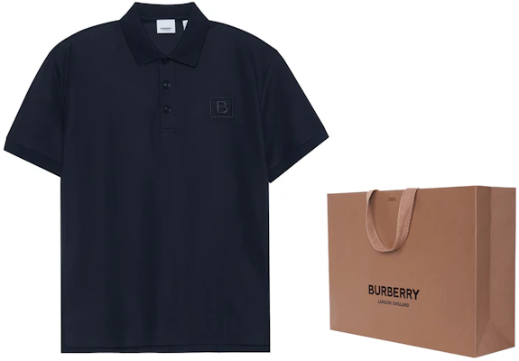 버버리 SS23 자수 로고 네이비 반팔 폴로 셔츠. 80530251 Lookbook 버버리 SS23 자수 로고 네이비 반팔 폴로 셔츠. 80530251