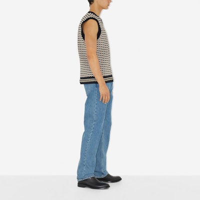 Burberry SS23 Straight Fit Plain Pocket Zip Jeans Blue 80715581 Purchase Burberry SS23 Straight Fit Plain Pocket Zip Jeans Blue 80715581