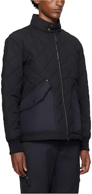 버버리 SS24 블랙 다이아몬드 퀼팅 코튼 재킷 스탠드 칼라. 80836561 Purchase 버버리 SS24 블랙 다이아몬드 퀼팅 코튼 재킷 스탠드 칼라. 80836561