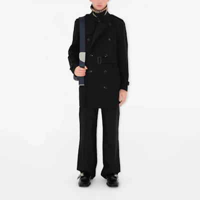 Burberry SS24 Black Double-Breasted Short Trench Coat with Belt. 80793891 Purchase Burberry SS24 Black Double-Breasted Short Trench Coat with Belt. 80793891