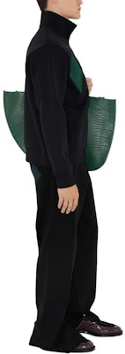 Burberry SS24 Seluar Jogger Hitam Knit dengan Pinggang Elastik. 80832811 Details for Burberry SS24 Seluar Jogger Hitam Knit dengan Pinggang Elastik. 80832811