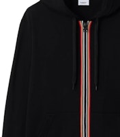 Burberry SS24 Hoodie Hitam Logo dengan Zip, Drawstring & Poket Patch. 80844281 Sizing Burberry SS24 Hoodie Hitam Logo dengan Zip, Drawstring & Poket Patch. 80844281