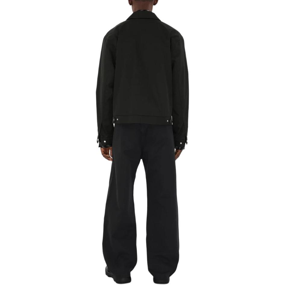 Shop Burberry SS24 Celana Hitam Straight-Leg Kasual dengan Detail Jahitan. 80831731